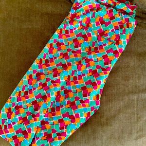 LulaRoe tall and curvy